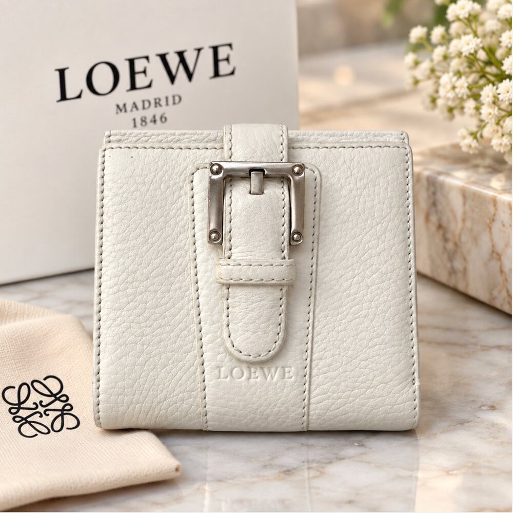 Loewe Leather Bifold Wallet Ivory Cream Buckle Strap Compact Card Holder